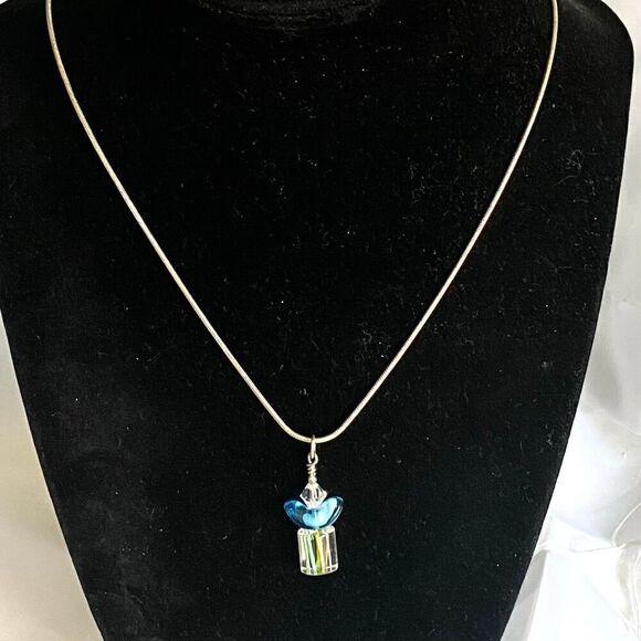 WY# “Bluebird on His Perch” Crystal & Sterling 925 Silver Chain Necklace - Picture 4 of 8